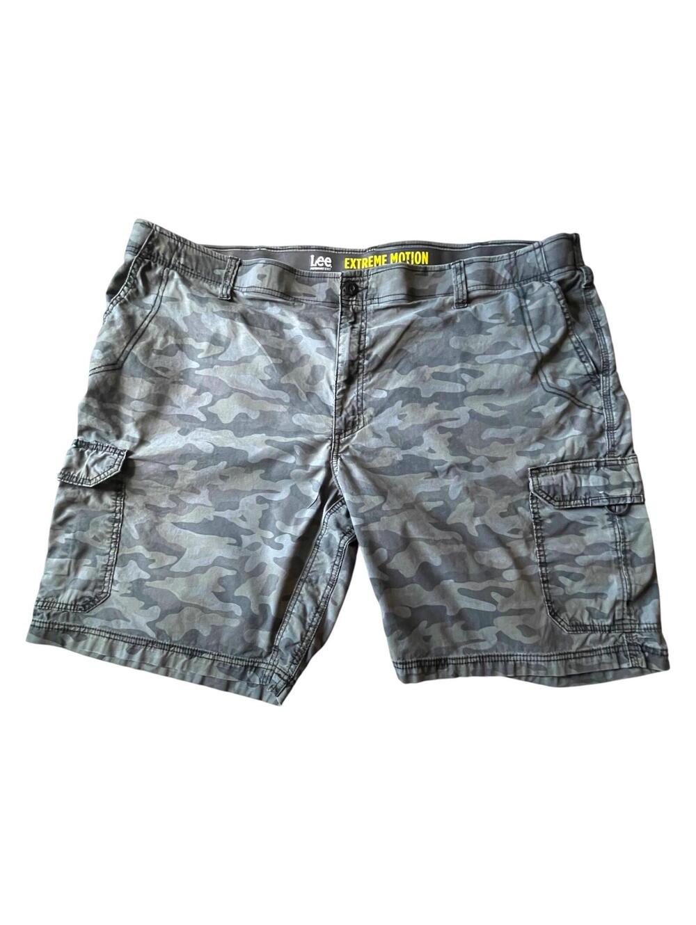 Lee Extreme Motion Camo Cargo Shorts Men's 48x11 Stretch